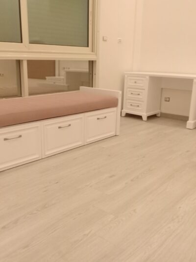 classic White Bunket