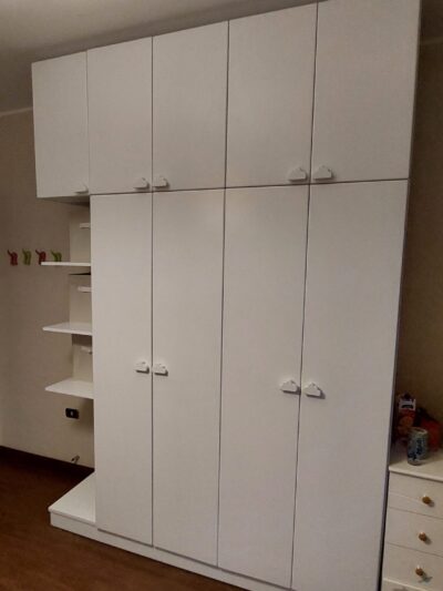 Cloud wardrobe