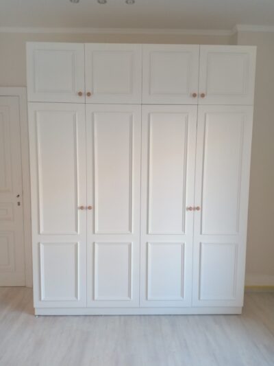 frames wardrobe