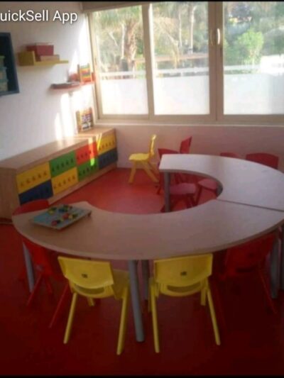 Arc shaped Table
