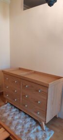 oak changing tabel & storage