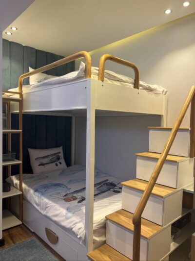 curved bunk bed