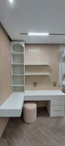 Minimalist Study Nook"