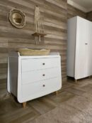 Curved Changing Tabel