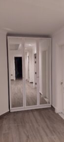 mirrors wardrobe