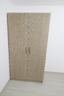 Oakwood Essential Wardrobe